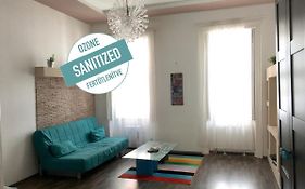Budget Apartment By Hi5-Kiraly 99